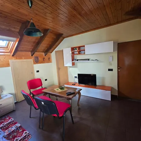 Apartment Cozy Attic Tirana